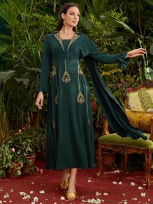 Divindia Women's Floral Embroidery Bell Sleeve Dress - Green - View 3