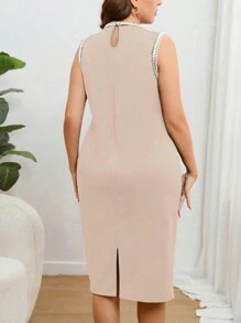 SHEIN Clasi 大尺碼女式無袖連衣裙,雙口袋設計 - 杏色 - 查看 2