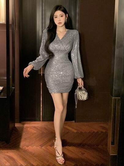 lantern sleeve homecoming dress A-Line High Neck Long Sleeves Homecoming Dress with Appliques Sleeves Custom Size / As Picture main image 0
