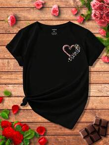 SHEIN LUNE 女士加大碼心形印花圓領短袖t恤 - 黑色 - 查看 1