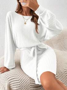 SHEIN Frenchy 純色綁紮針織蝙蝠袖連衣裙 - 白色 - 查看 1