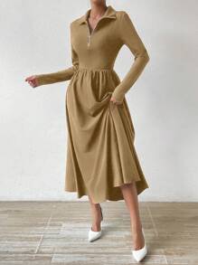 SHEIN Essnce 純色拉鍊半開襟束腰a字裙 - 卡其色 - 查看 6