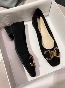 流行經典款絨面厚跟女鞋，方頭，金屬鏈扣裝飾，適用於四季的女士平底鞋 - 黑色 - 查看 1