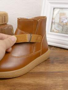 Fashionable And Comfortable Children's Boots With Soft Outsole For Outdoor Activities In Spring - Brown - View 9