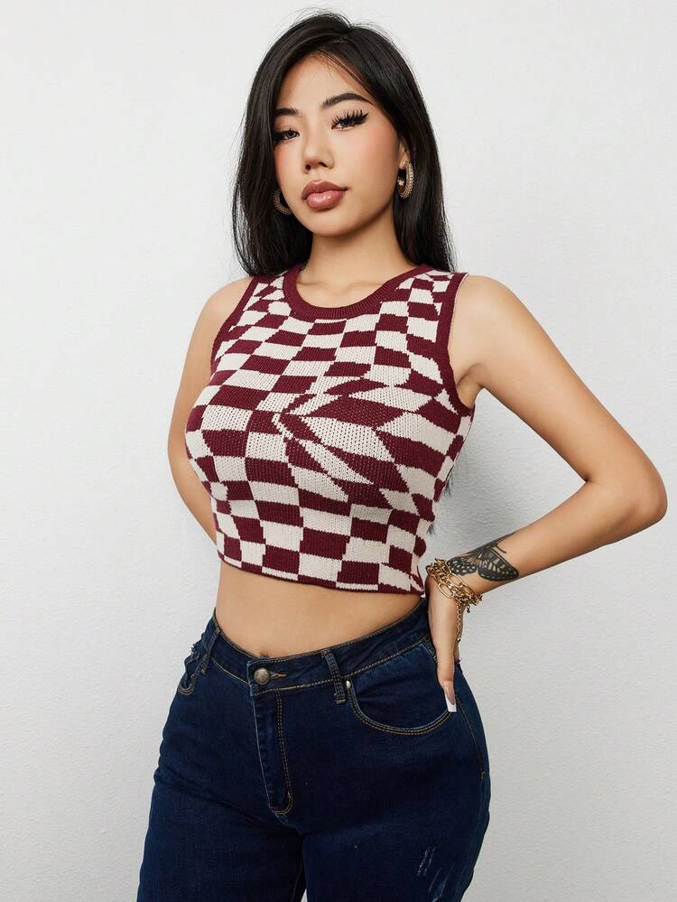 Geometric Pattern Cropped Knitted Vest