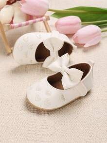 春秋款白色軟底公主鞋,心形印花和蝴蝶結設計,適用於0-1歲女嬰 - 白色 - 查看 6
