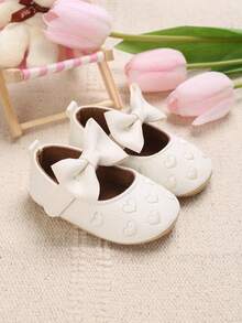 春秋款白色軟底公主鞋,心形印花和蝴蝶結設計,適用於0-1歲女嬰 - 白色 - 查看 5