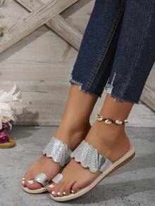 Women's 2024 Summer New Korean Flat Heel Slide Sandals With Rhinestone & Open Toe - Silver - View 4