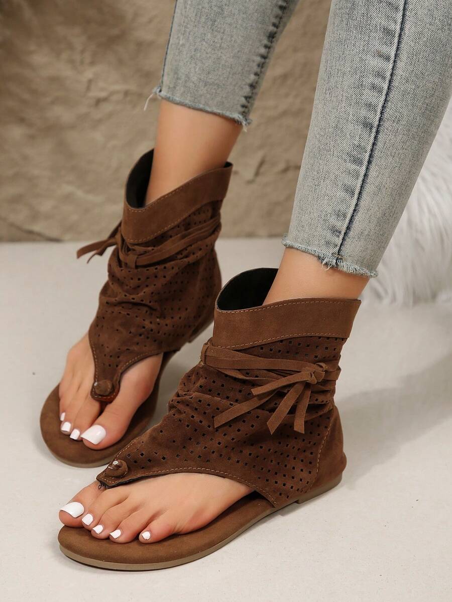 2024春夏女復古風格平底涼鞋,流蘇鏤空設計,趾環 - 棕色 - 查看 1