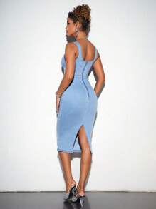 SHEIN BAE Solid Color Round Neck Slim Fit Denim Dress With Sleeveless Vest Design