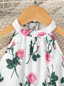 SHEIN Conjunto de blusa elegante con estampado floral y escote en V y shorts verdes para chica joven para ir al trabajo - Multicolor - Ver 3