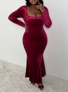 Slaydiva 純色方領魚尾天鵝絨連身裙 - 紅色 - 查看 1