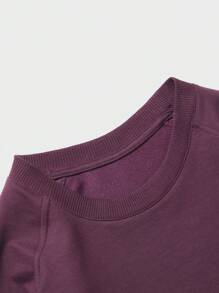 RueChic Men Slogan Graphic Raglan Sleeve Sweatshirt - Burgundy - View 4