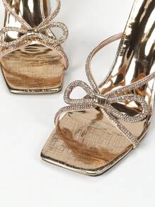 New Arrival Metallic Thick High Heel Square Toe Women's Sandals - Silver - View 7