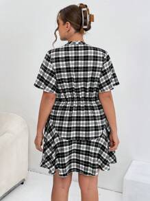 SHEIN Essnce Women's Summer Plus Size Loose Fit Plaid Shirt Dress With Drawstring Waist And Notch Neckline