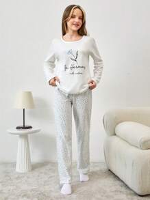 RueChic Pijama Estampado Detalhado