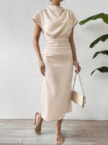 Chiquease 女式蝙蝠袖束腰长款缎面连衣裙