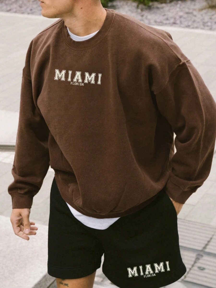 Men's Letter Printed Sweatshirt And Shorts 2 Pieces Set - Multicolor - View 1