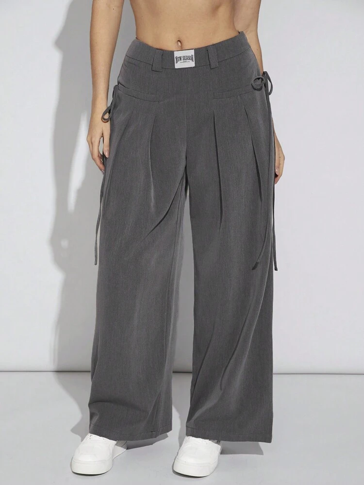 Pleated Patch Detail Woven Trousers