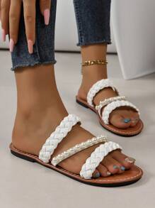 New Arrivals Spring/Summer Fashionable Slip-On Slide Sandals, Stylish Casual Roman Style Slip-On Sandals In Black, Beige, White, Brown Casual Flat Slides, Solid Color Woven Pearl Comfortable Beach Sandals, Blogger Recommended Thick-Sole Sandals, Summer Beach Shoes, Elegant Buckle Low Heel Round Toe Slippers, Odor-Resistant Non-Slip Simple Outdoor Slides, Versatile Flat Slip-On Women's Sandals