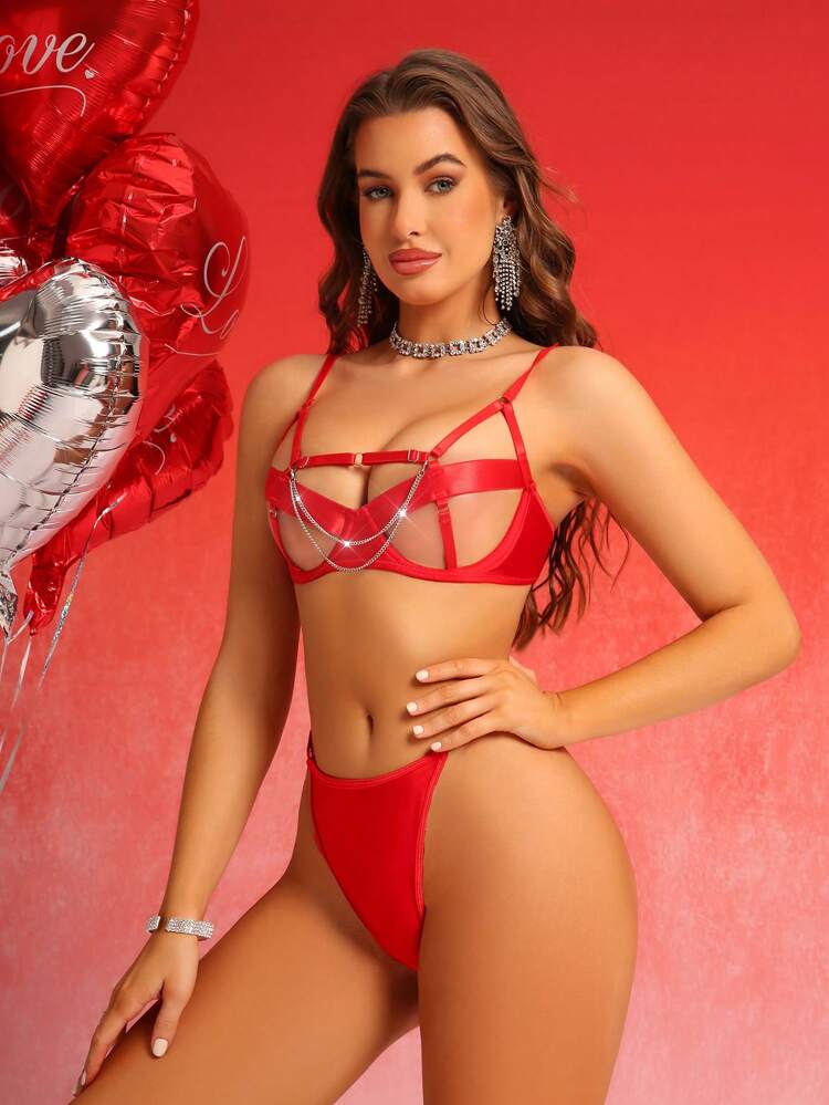 Valentine's Day Women's Chain Detail Hollow Out Sexy Lingerie Set