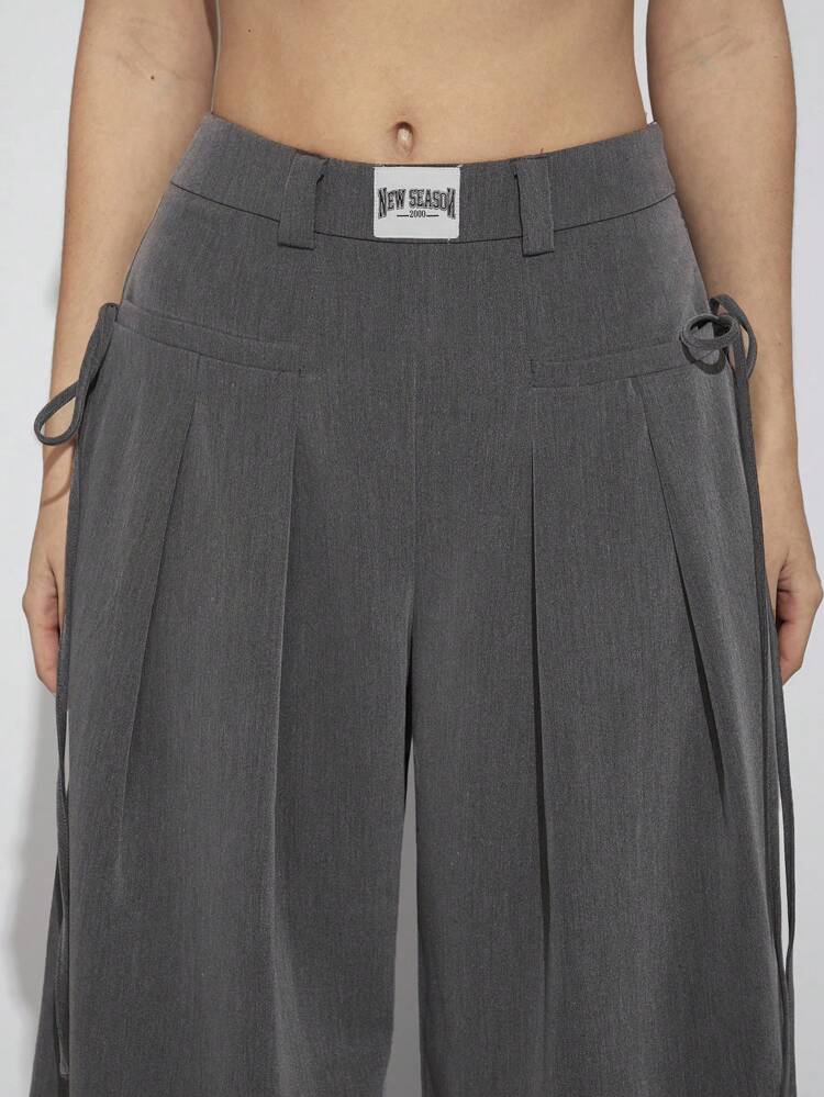 Pleated Patch Detail Woven Trousers