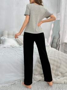 Conjunto De Pijama De Camiseta Sólida Con Ribete De Lechuga Y Pantalones Cortos Acanalados - Multicolor - Ver 2