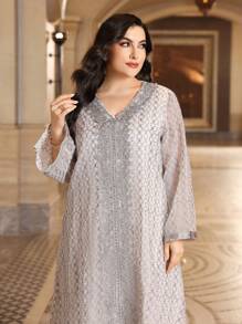 Al Najma 加大码刺绣拼布蕾丝端庄长袖连衣裙，卡夫坦