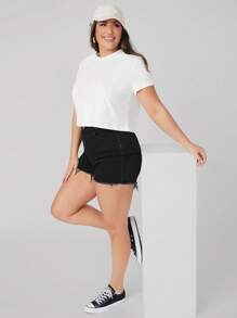 SHEIN BASICS Plus Solid Round Neck Short Sleeve Tee