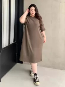 Dazy Plus 大尺碼女式寬鬆中長款圓領連衣裙 - 卡其色 - 查看 1