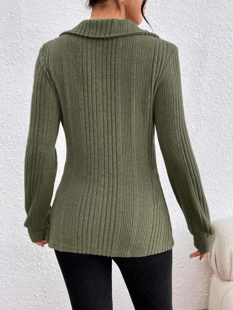 Women's Casual Ribbed T-Shirt With Split Hem Design