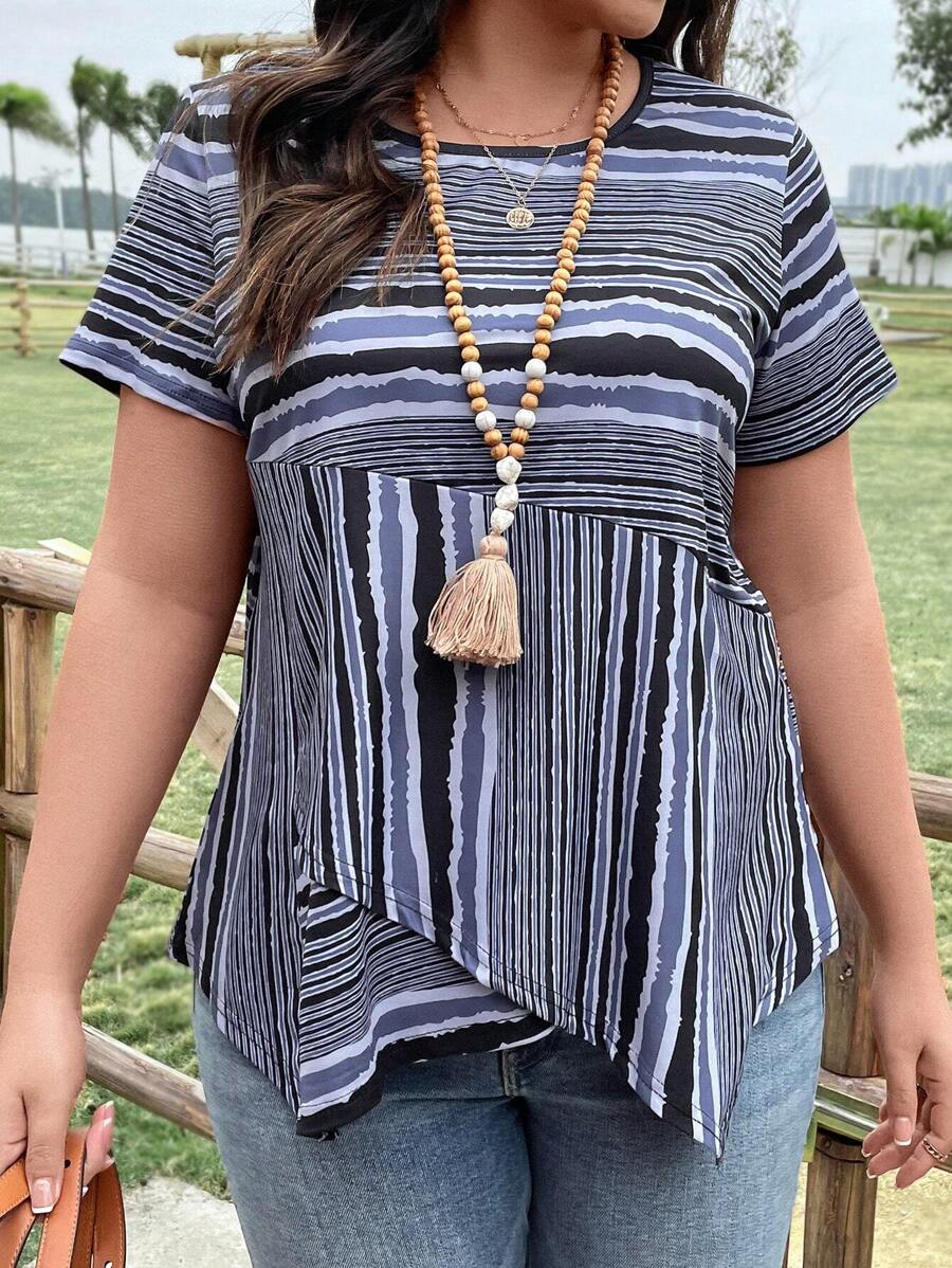 SHEIN LUNE Plus Size Stripe Short Sleeve Asymmetrical Hem T-Shirt - Multicolor - View 1