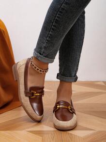 Women's Spring And Autumn Metal Buckle Round Toe Comfortable Color Block Flat Loafers