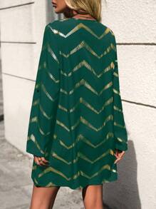 SHEIN Unity Cổ chữ V Khóa kéo nửa mở Tay áo dài Đầm Với In Vàng - Màu xanh lá cây đậm - Xem 2