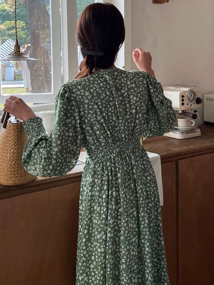 Women's Floral Print Ruffle Hem Shirred Dress