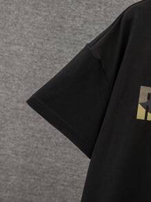 SHEIN 男孩夏季 2 件/套黑色短袖 T 恤和迷彩工裝運動褲套裝 - 黑色 - 查看 3