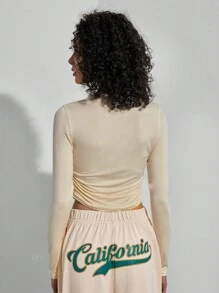 Forever 21 Của phụ nữ In thư Quần skinny Áo thun - Màu be - Xem 2