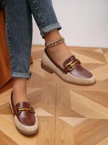 Women's Spring And Autumn Metal Buckle Round Toe Comfortable Color Block Flat Loafers