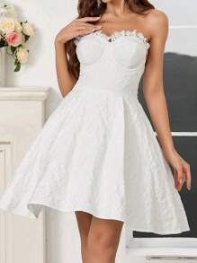 SHEIN Belle 有質感的布料無肩飄逸女性雞尾酒連身裙 - 白色 - 查看 7