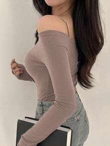 DAZY 女士修身純色露肩基礎t卹 - 卡其色 - 查看 2