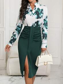 SHEIN Clasi Women's Floral Printed Splicing Notched Neckline Pleated Front Slit Dress - Green - View 4