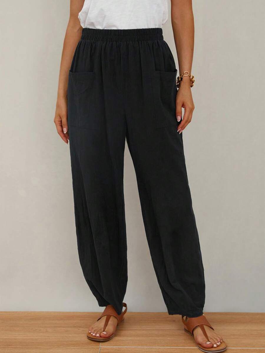 Women's Solid Color Pocketed Trousers - Black - View 1