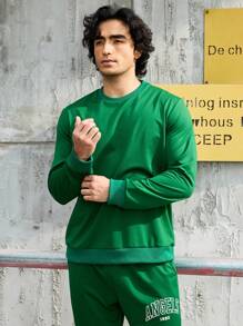 Manfinity Sport Streetwear 男友风男士标语印花卫衣和运动裤套装，运动服，健身套装，运动服套装 - 綠色 - 查看 3