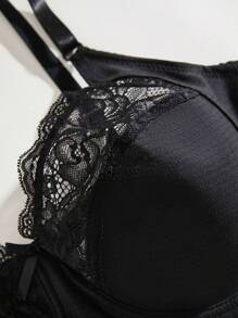 Plus Size Women's Lace Floral Bra - Black - View 3