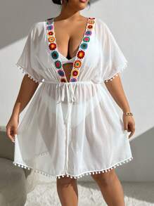 SHEIN Swim Curve 大尺碼女士花卉拼接毛球和服 - 白色 - 查看 5