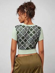 Forever 21 Contrast Grid V-Neck Women's T-Shirt - Green - View 2