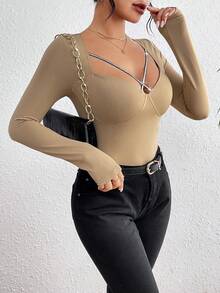 SHEIN Privé 女式閃亮正面鏤空 T 卹 - 卡其色 - 查看 4