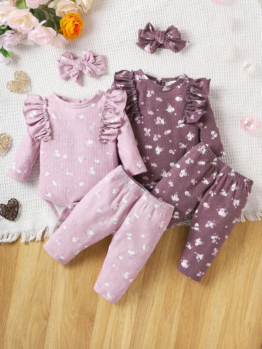 SHEIN Conjunto de ropa de casa de 2 piezas para bebé niña con pelele de manga larga y pantalones largos con diseño floral lindo y ribete de volantes - Multicolor - Ver 1