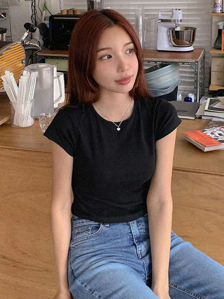 Women's Round Neck Crop Top T-Shirt