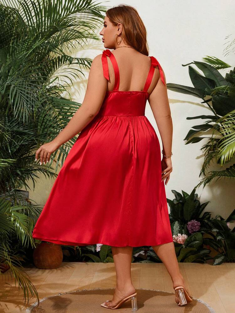 Plus Size Knotted Shoulder Cami Dress